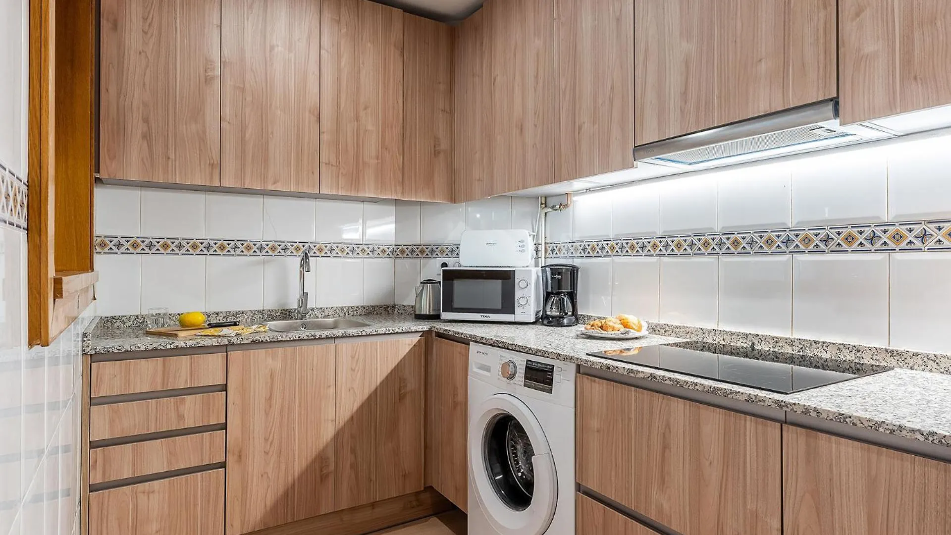 Ab Cozy Flat In El Born Apartment Barcelona 0*,  Spain